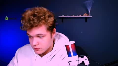 Snapshot of lucas_long_ chatting on December 14, 2025, 9:36 am lucas_long_ online show from December 14, 2025, 9:36 am