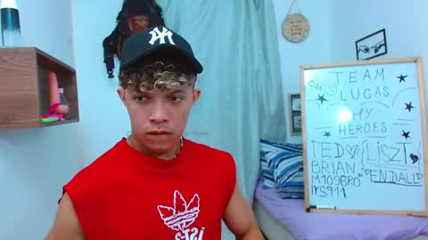 Lucas Luxx online show from October 21, 2025, 4:51 pm