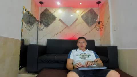 Lucas  Simone online show from June 21, 2026, 3:20 am