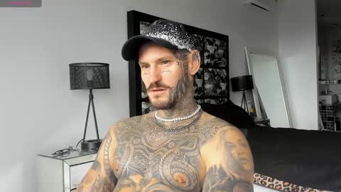 lucasexclusive online show from January 7, 2025, 3:35 am