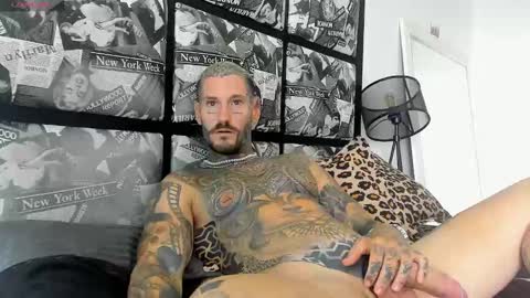 lucasexclusive online show from February 13, 2025, 4:32 am