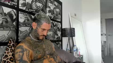 lucasexclusive online show from February 28, 2025, 3:48 am