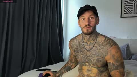 Snapshot of lucasexclusive chatting on January 18, 2026, 4:27 am lucasexclusive online show from January 18, 2026, 4:27 am