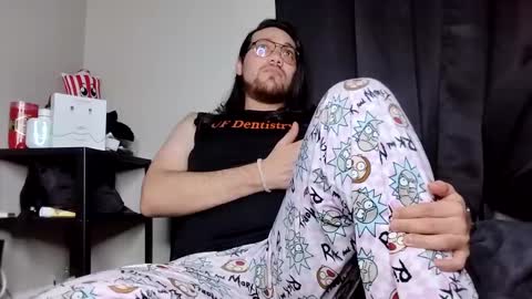 Lucas Cifrady online show from February 9, 2025, 2:28 am