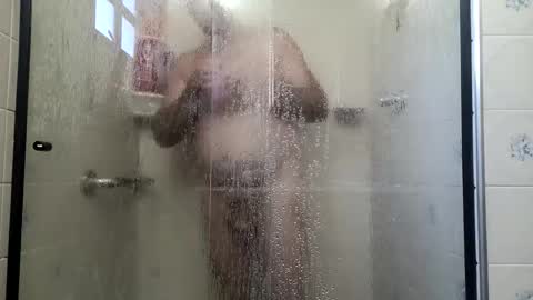 lucas online show from November 28, 2025, 8:22 pm