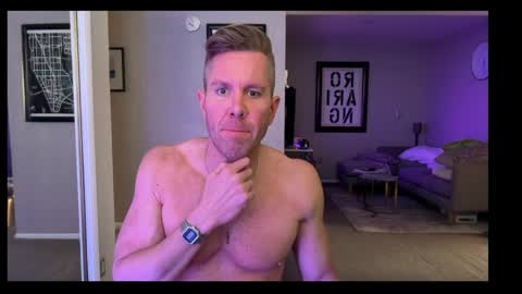 Lucas Jake online show from May 10, 2026, 12:27 am