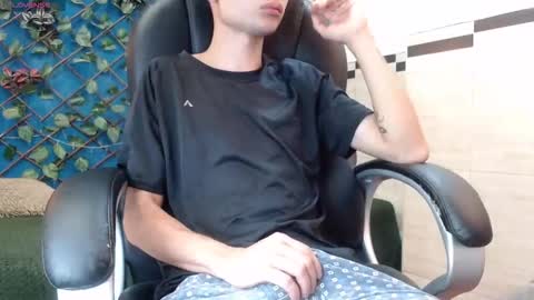 Snapshot of lucasssmith11 chatting on January 14, 2026, 12:00 pm LucassSmith11 online show from January 14, 2026, 12:00 pm