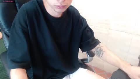 Snapshot of lucasssmith11 chatting on January 15, 2026, 11:59 am LucassSmith11 online show from January 15, 2026, 11:59 am