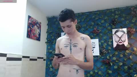 LucassSmith11 online show from May 5, 2026, 8:39 pm