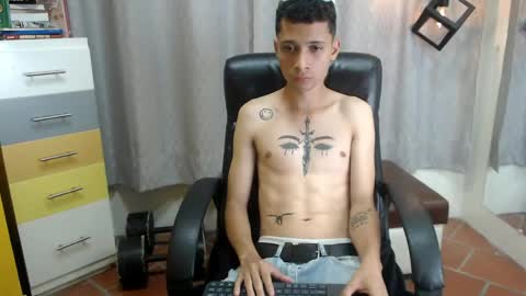 LucassSmith11 online show from May 17, 2026, 1:03 am