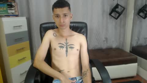 LucassSmith11 online show from May 26, 2026, 2:51 am