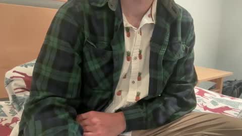 Snapshot of lucca_d123 chatting on September 14, 2025, 8:13 am lucca_d123 online show from September 14, 2025, 8:13 am