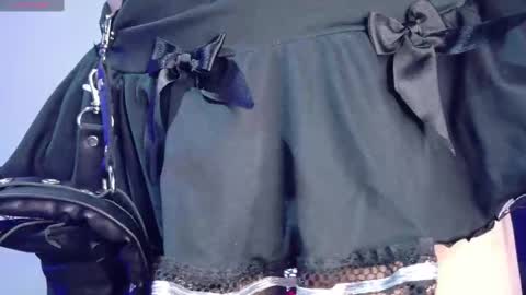 Luccy online show from February 28, 2025, 5:48 pm