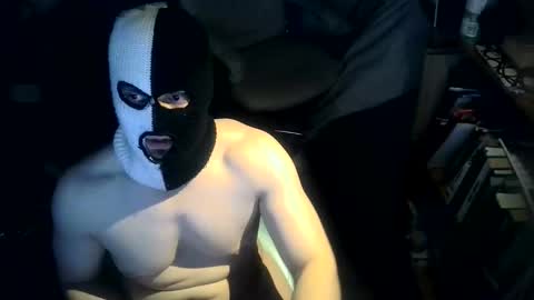 Snapshot of luchahor chatting on November 11, 2025, 11:16 pm luchahor online show from November 11, 2025, 11:16 pm
