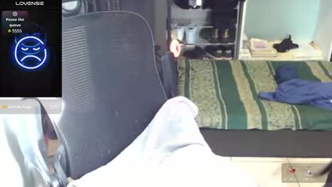 Luchi Luchano online show from December 2, 2025, 10:05 pm