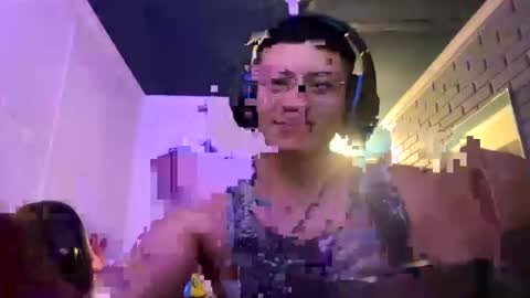 Snapshot of luchosaando chatting on December 23, 2024, 3:07 am Felipe online show from December 23, 2024, 3:07 am