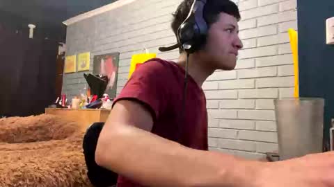 Snapshot of luchosaando chatting on January 17, 2025, 1:36 am Felipe online show from January 17, 2025, 1:36 am