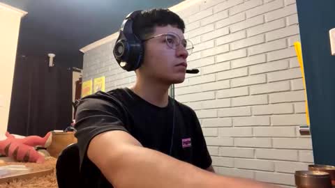 Snapshot of luchosaando chatting on January 25, 2025, 7:38 am Felipe online show from January 25, 2025, 7:38 am