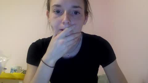 Snapshot of luci_layne chatting on July 28, 2026, 11:17 am Luci Layne online show from July 28, 2026, 11:17 am