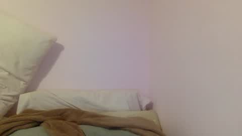 Snapshot of luci_layne chatting on August 1, 2026, 3:17 am Luci Layne online show from August 1, 2026, 3:17 am
