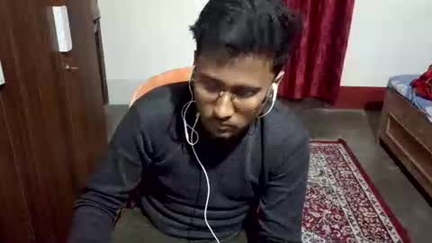 luci_ri online show from February 5, 2026, 1:38 pm