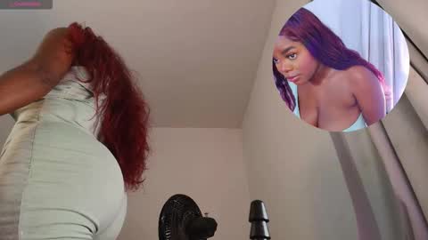 Snapshot of lucia_klein chatting on March 23, 2026, 6:01 pm Lucia Klein online show from March 23, 2026, 6:01 pm