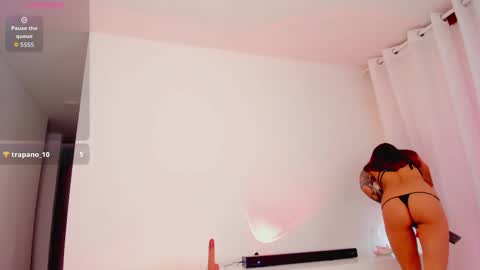 Snapshot of lucia_lee_ chatting on October 16, 2025, 6:53 pm Lucia online show from October 16, 2025, 6:53 pm