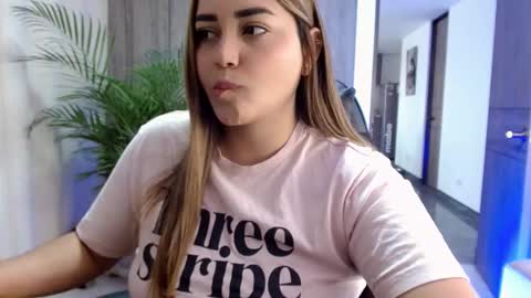 Snapshot of lucia_star_ chatting on January 10, 2026, 5:48 pm lucia star online show from January 10, 2026, 5:48 pm