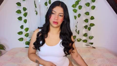 lucia_sweeet online show from December 1, 2025, 2:11 pm