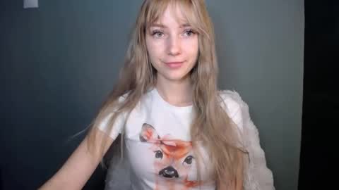 Snapshot of luciacam20 chatting on January 13, 2026, 7:52 pm Lucy online show from January 13, 2026, 7:52 pm