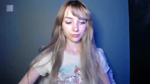 Snapshot of luciacam20 chatting on January 17, 2026, 8:45 pm Lucy online show from January 17, 2026, 8:45 pm