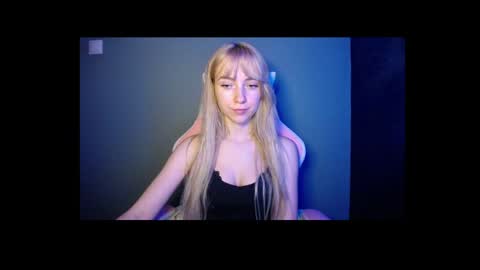 Lucy online show from April 23, 2026, 6:54 pm