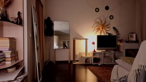 Snapshot of luciacoy chatting on January 18, 2026, 6:23 pm Lucia online show from January 18, 2026, 6:23 pm