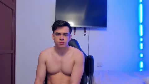 Snapshot of lucian_gomez chatting on October 1, 2025, 6:36 pm Lucian Gomez online show from October 1, 2025, 6:36 pm