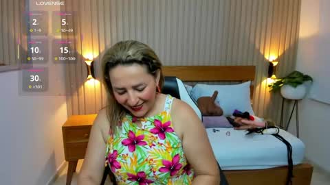 Snapshot of luciana_ballesteros chatting on May 30, 2026, 12:02 pm Luciana online show from May 30, 2026, 12:02 pm
