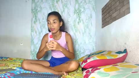 Snapshot of luciana_daza chatting on September 25, 2025, 9:29 pm Luciana online show from September 25, 2025, 9:29 pm