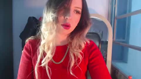 Snapshot of luciana_evaans chatting on January 13, 2025, 1:17 pm Luciana Evans online show from January 13, 2025, 1:17 pm