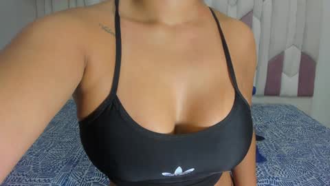 Snapshot of luciana_jam_ chatting on January 23, 2025, 3:16 am instagram luciana417 online show from January 23, 2025, 3:16 am
