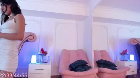 Luciana online show from September 20, 2025, 8:32 pm