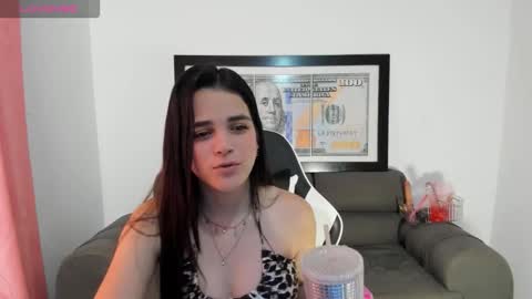 Snapshot of lucianamoreau_ chatting on March 18, 2026, 11:41 pm Luciana M online show from March 18, 2026, 11:41 pm
