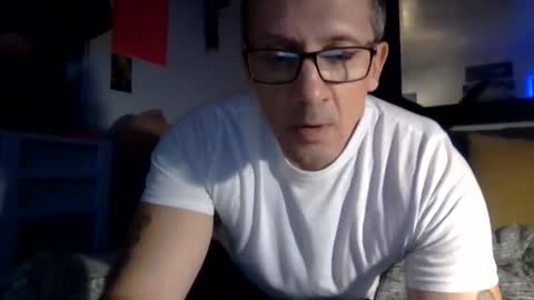 Snapshot of lucidsylense chatting on May 17, 2026, 5:27 am lucidsylense online show from May 17, 2026, 5:27 am