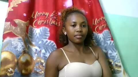 lucie196645 online show from May 27, 2026, 7:33 pm