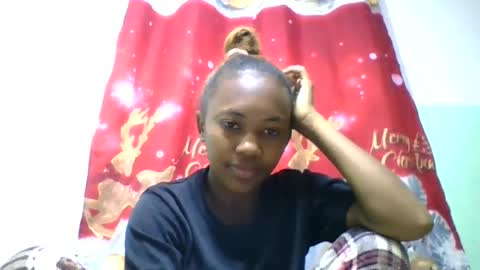 lucie196645 online show from June 15, 2026, 4:15 am