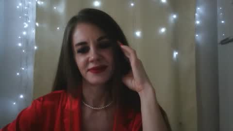 Snapshot of luciemack chatting on December 17, 2025, 7:53 pm LucieMack online show from December 17, 2025, 7:53 pm