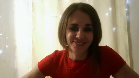 Snapshot of luciemack chatting on December 22, 2025, 9:56 pm LucieMack online show from December 22, 2025, 9:56 pm