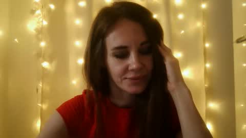 Snapshot of luciemack chatting on January 11, 2026, 2:44 pm LucieMack online show from January 11, 2026, 2:44 pm