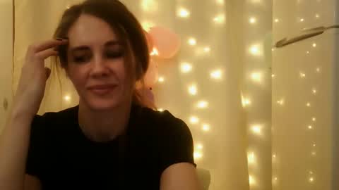 Snapshot of luciemack chatting on February 16, 2026, 3:41 pm LucieMack online show from February 16, 2026, 3:41 pm