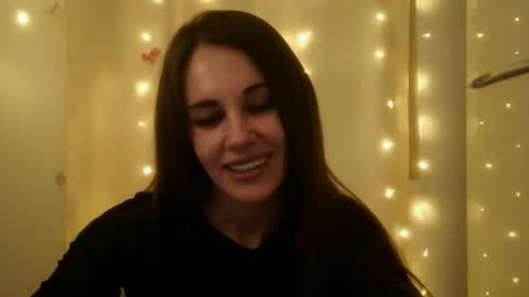 Snapshot of luciemack chatting on March 18, 2026, 5:38 pm LucieMack online show from March 18, 2026, 5:38 pm