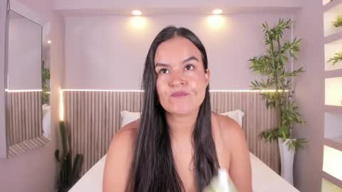 lucie online show from April 17, 2026, 5:05 pm