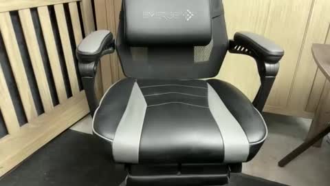 lucifer16661337 online show from November 28, 2025, 2:47 am